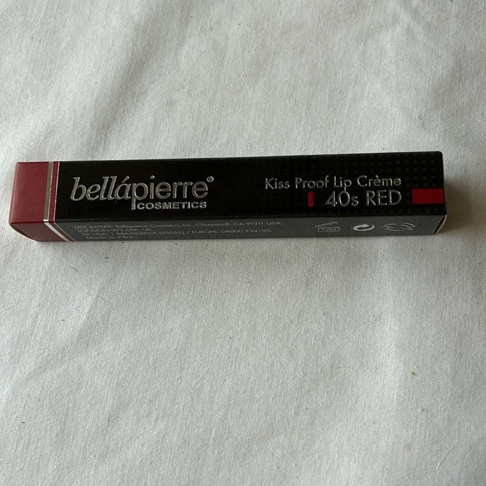 bellapierre Kiss Proof Lip Creme-40's Red  NIB